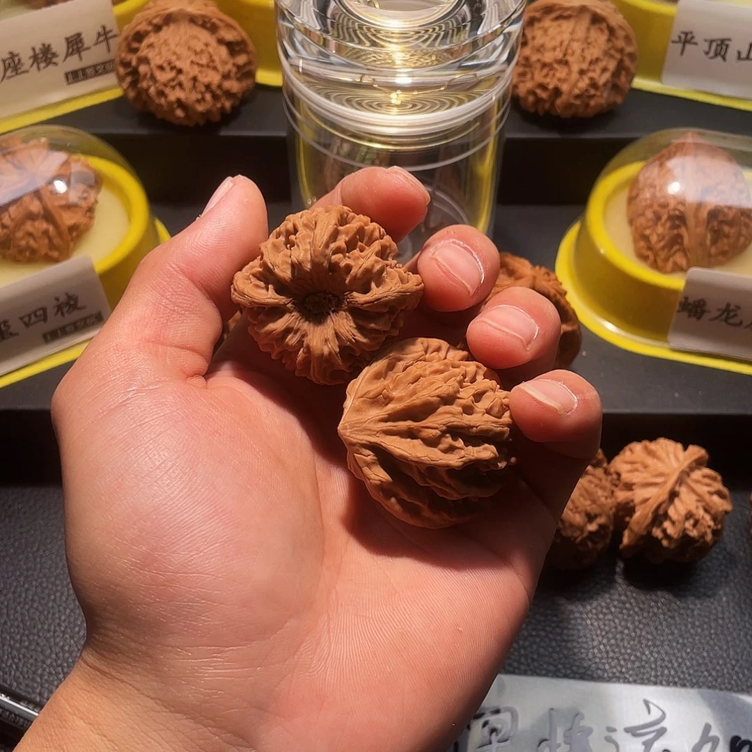 深***银文玩核桃吊坠龙门涧