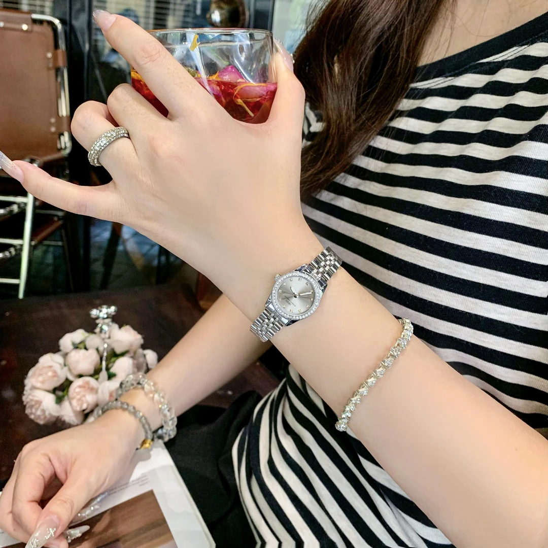D*1291小圆表女士时尚镶钻夜光高端轻奢腕表经典百搭洋气防水手表