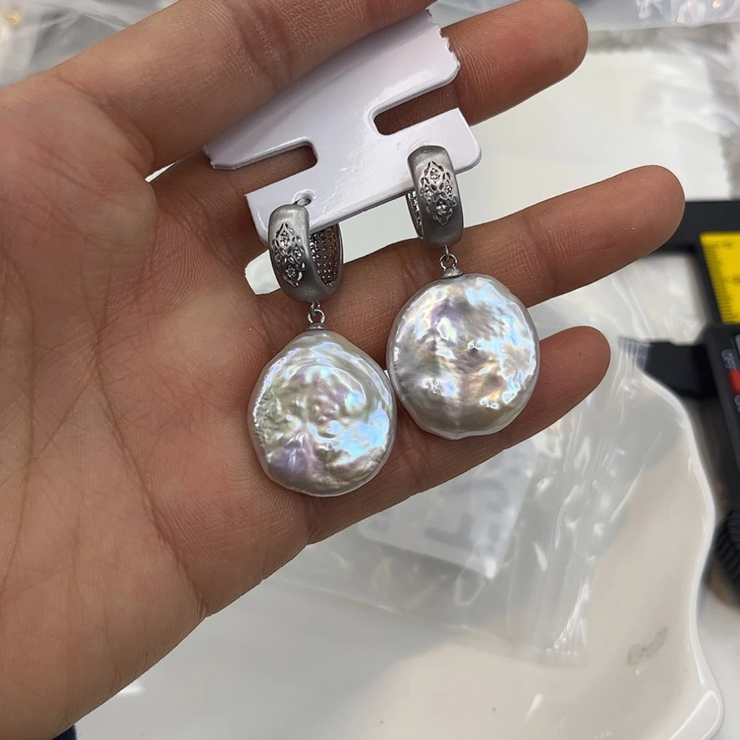 淡水珍珠耳饰合金