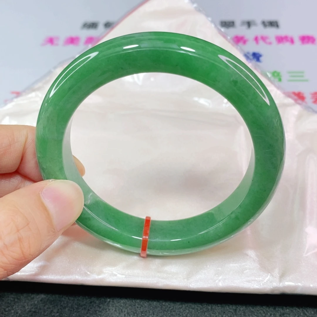 未镶嵌手镯翡翠只***比56.8圈口正圈