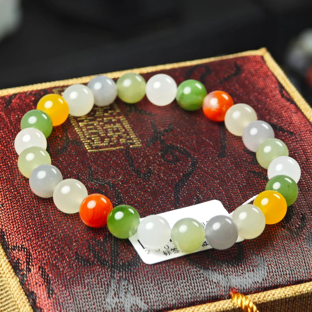 和田玉青海料卡8mm多宝手串