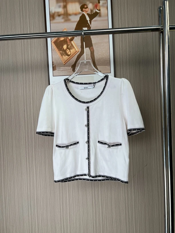 8892微瑕品牌撤柜女装FG春夏时尚设计款上衣