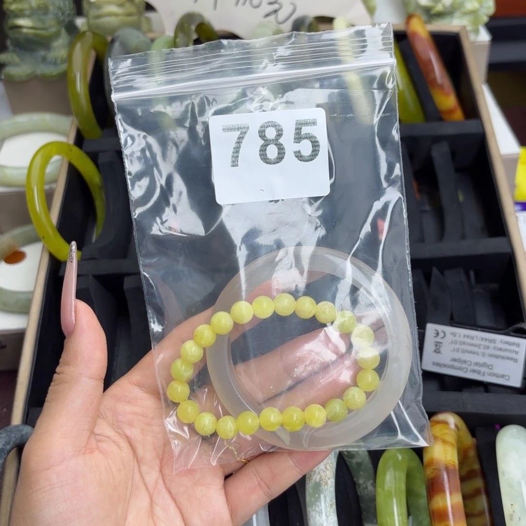 未镶嵌蛇纹石玉手镯抓****丘