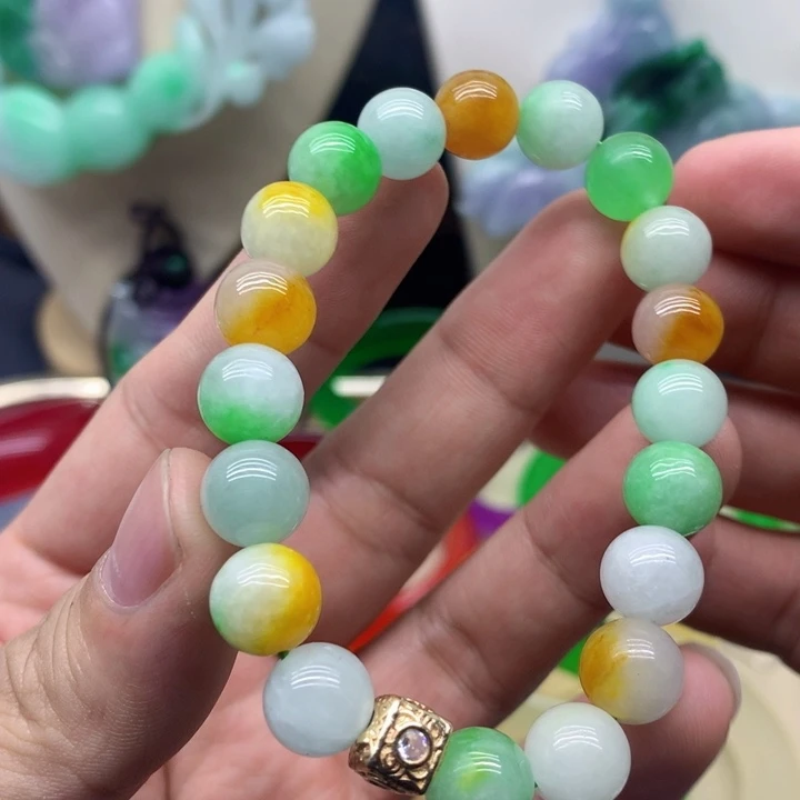 翡翠颈饰未镶嵌吊坠