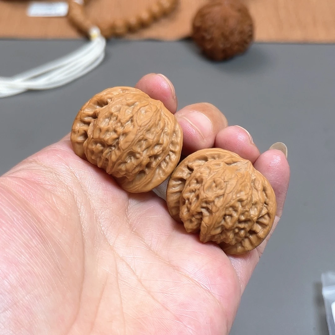 桃核把件34×32尺全品战鼓法老蛇XM3156已打底