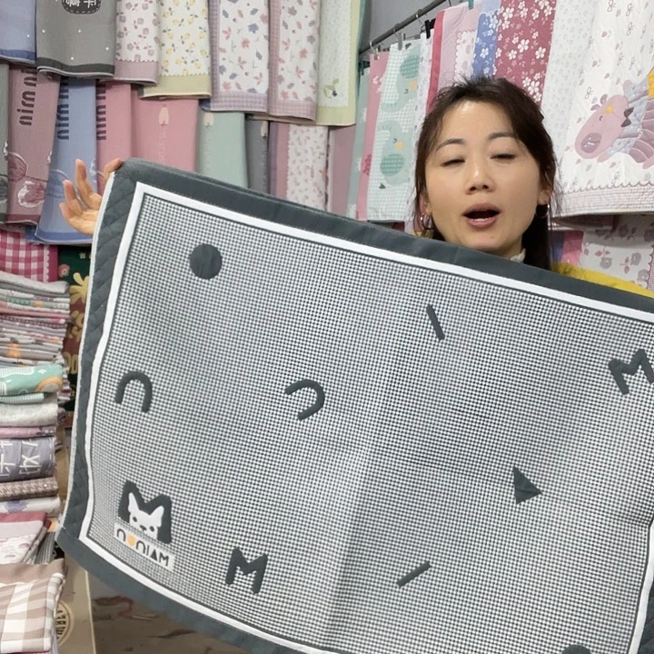 棉特价促销黑色字母小狗