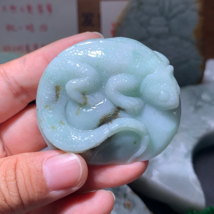 翡翠未镶嵌颈饰保真天然A货翡翠
