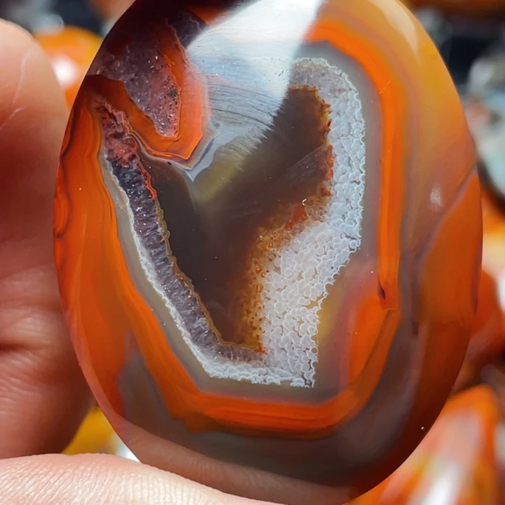 玛瑙/玉髓战国红玛瑙挂件未镶嵌