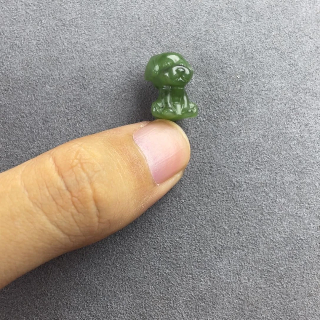燕***燕吊坠(不含链)未镶嵌和田玉