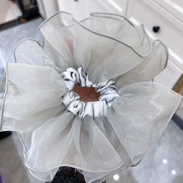 C44泡菜灰色蓬松大肠圈