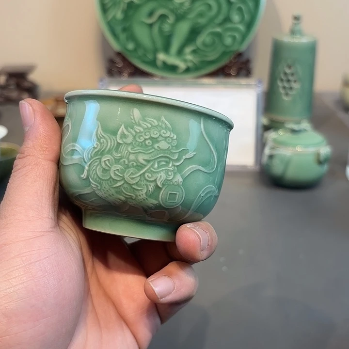 瓷片龙泉青瓷福利青瓷