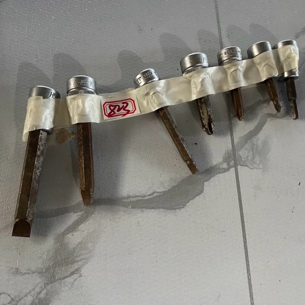 823中飞旋具套筒共计7只