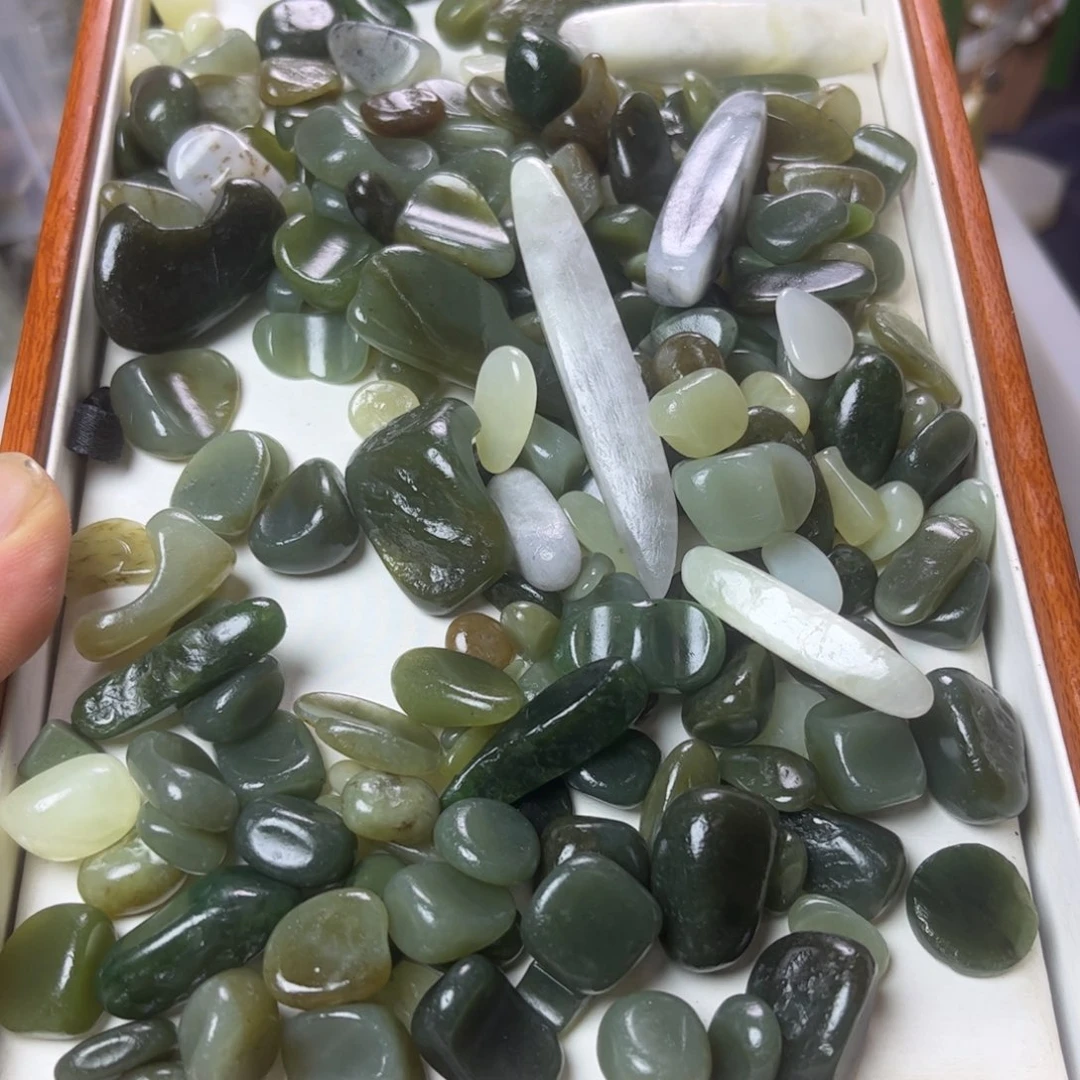 未镶嵌和田玉珠宝半成品