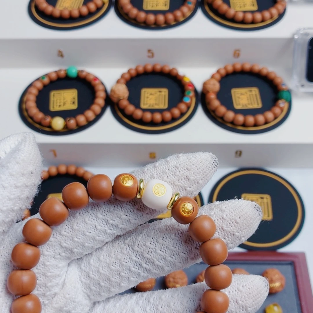 *****猴头核桃手串猴头手串