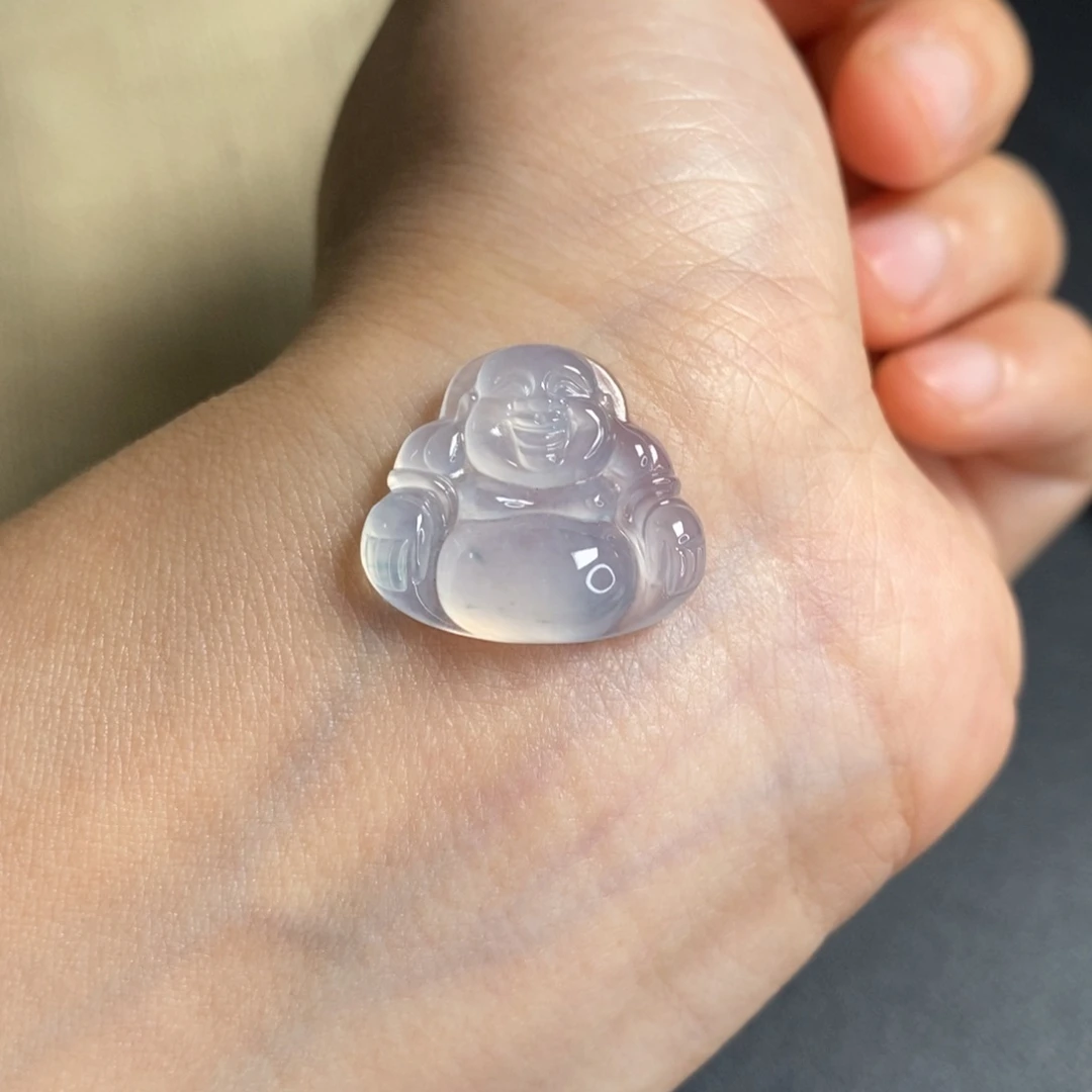 翡翠未镶嵌颈饰佛公