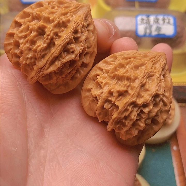 文玩核桃把件43全品蜡皮皇家灯笼