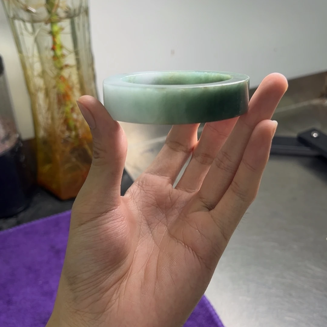 未镶嵌翡翠手镯50-60定制翡翠