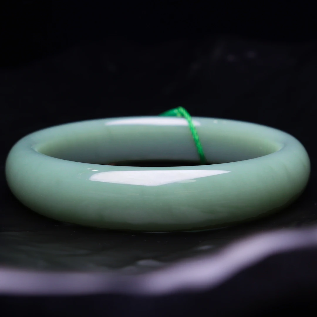 【一夕珠宝】和田玉2粉青手镯丨多样性发一Z0593