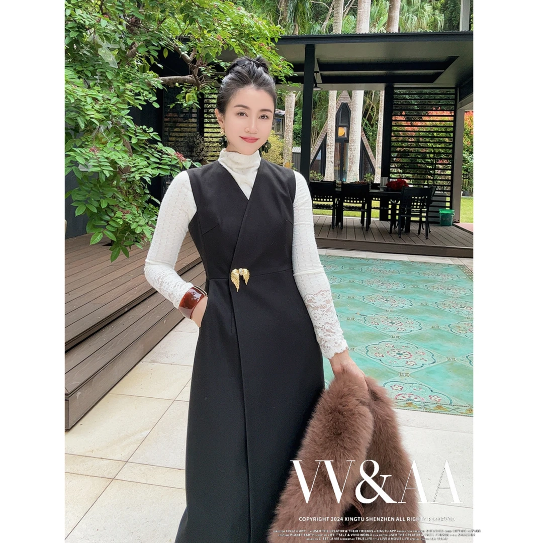 VV&AA 高级感通勤商务马甲连衣裙 GJ5133