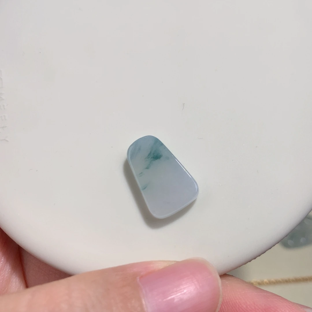 翡翠裸石翡翠无事牌飘花
