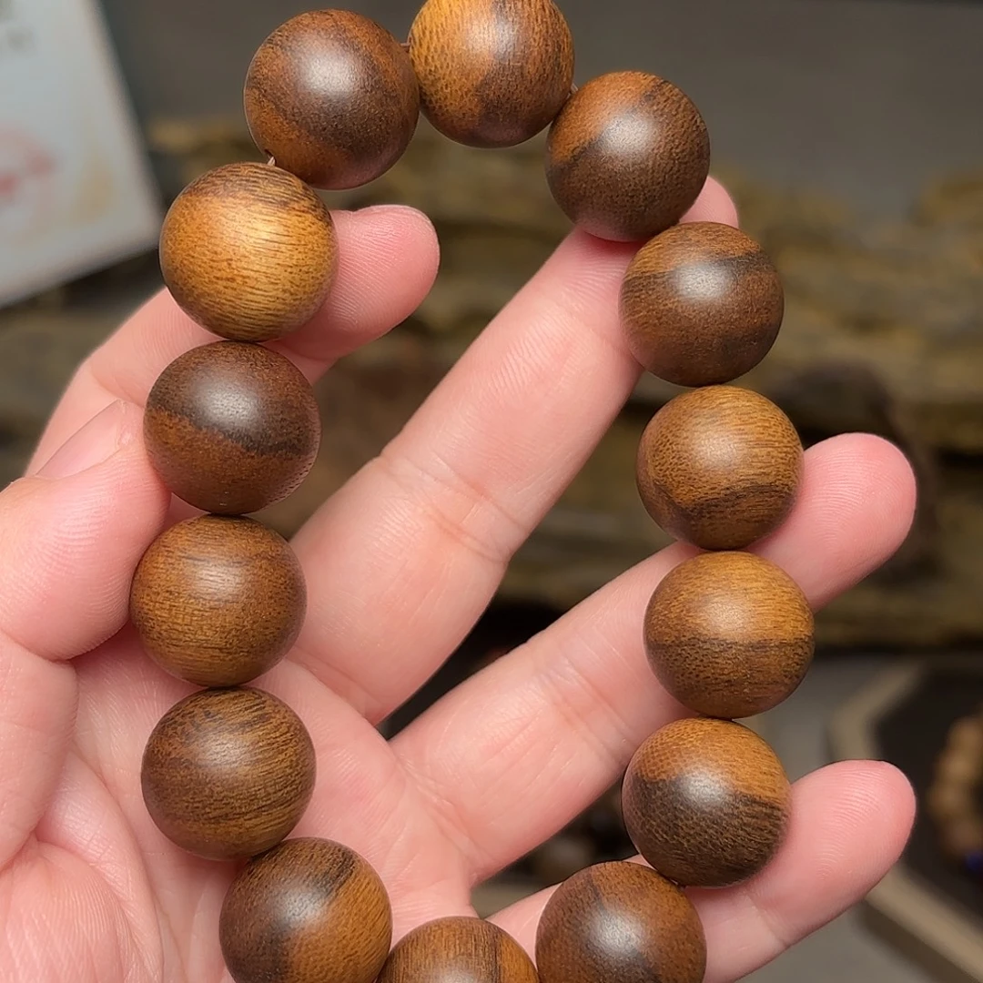 沉香手串越南芽庄红土白棋楠瘤疤1.6