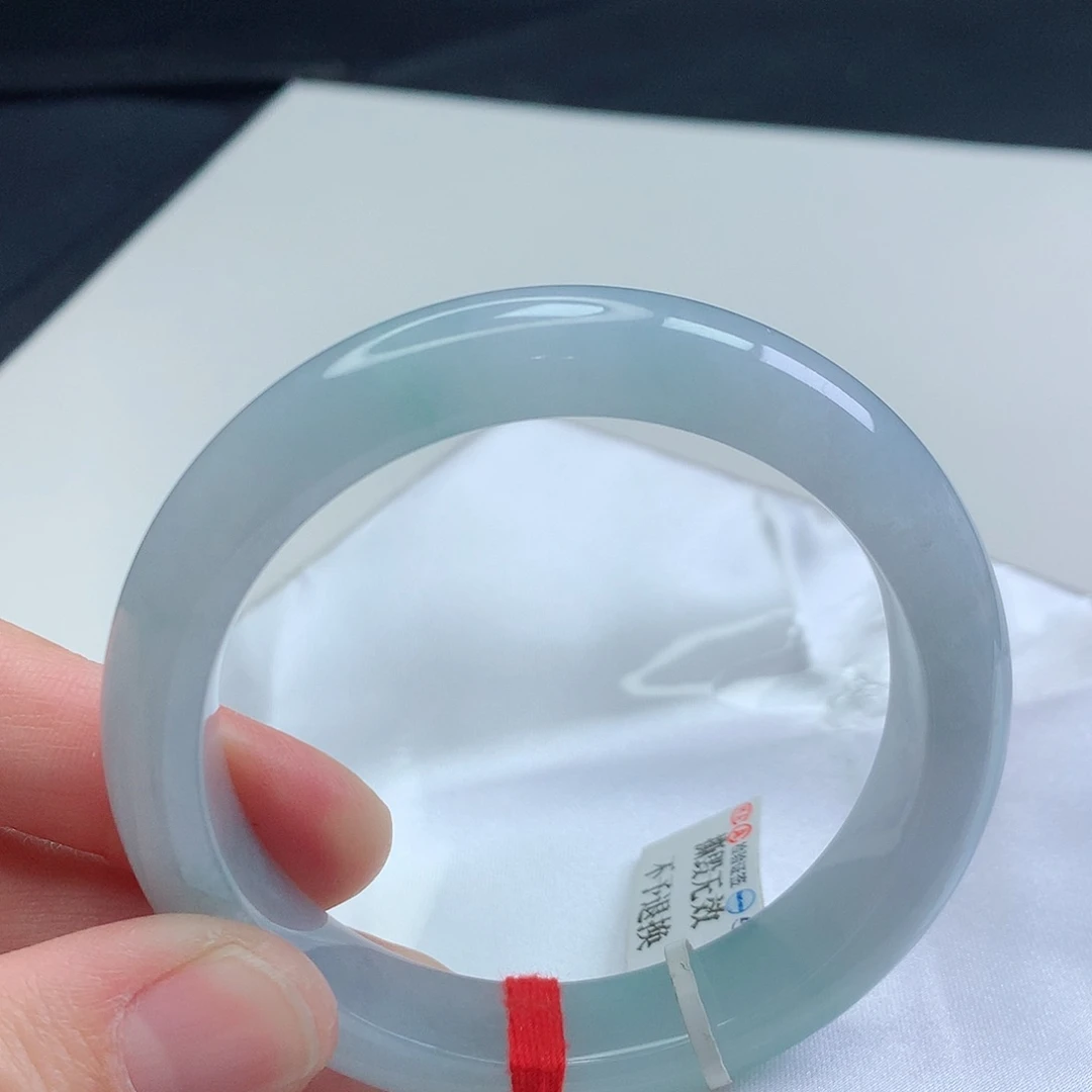 翡翠手镯未镶嵌57.5圈口晴水绿手镯