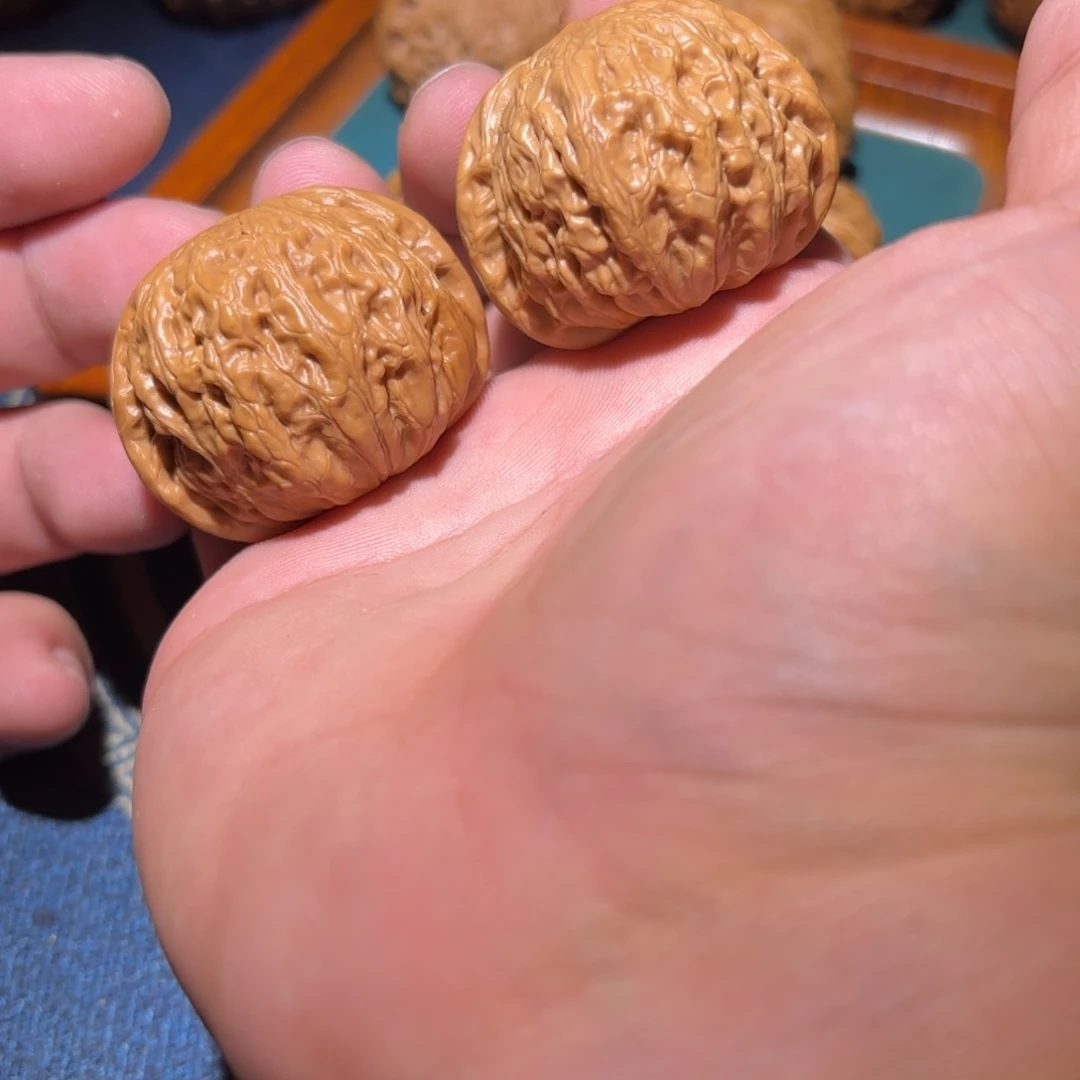 文玩核桃把件铁锤