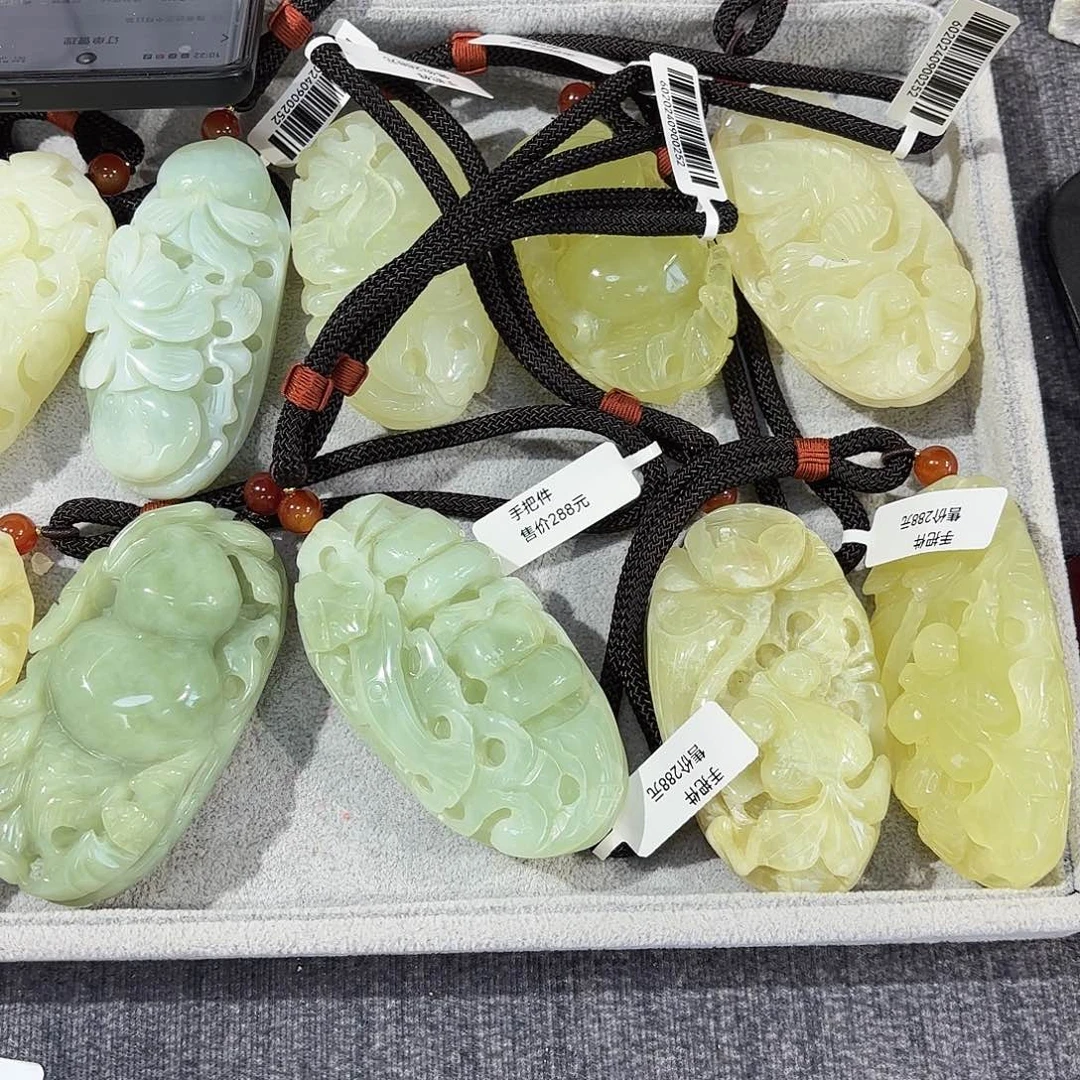 岫玉手把多样性发货其中之一未镶嵌元*@