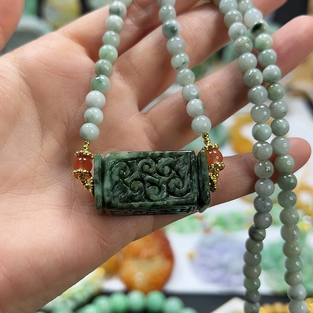 翡翠未镶嵌颈饰项链