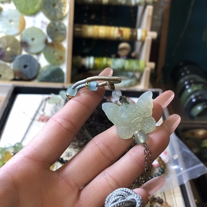 岫玉岫玉挂件未镶嵌