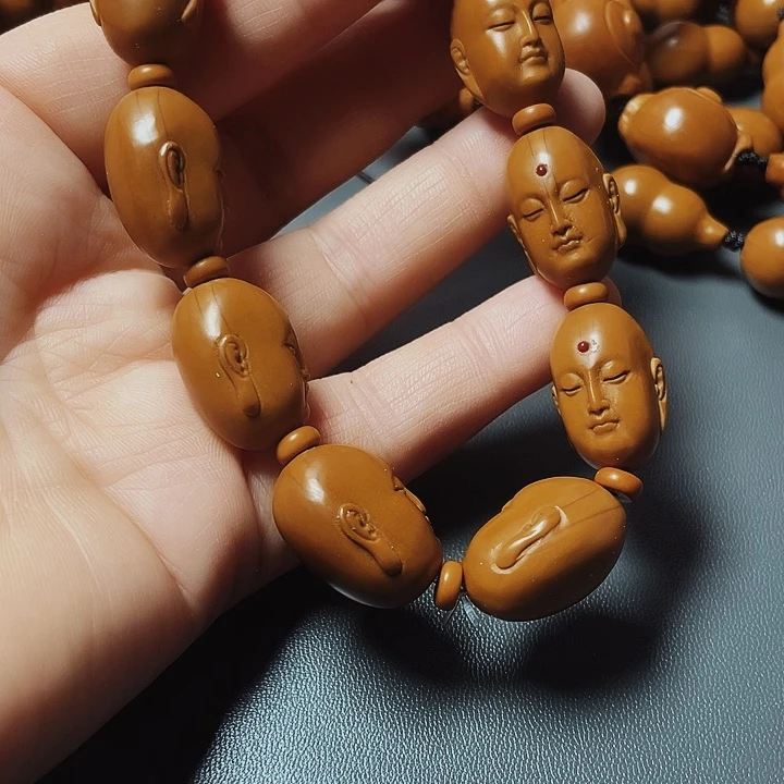 静思罗汉，精工精雕工艺