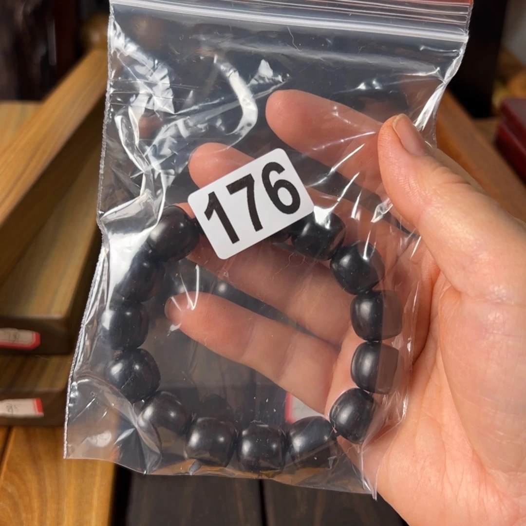 一***变大果紫檀（缅甸花梨）