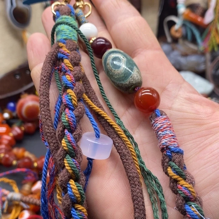 玛瑙/玉髓颈饰未镶嵌