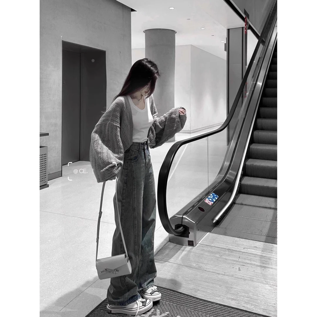 潮走冰丝防晒针织开 衫女薄款镂空配吊带裙外搭罩衫短款上衣小坎