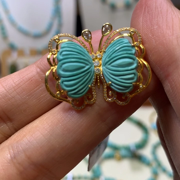绿松石18K金镶嵌蝴蝶卡子
