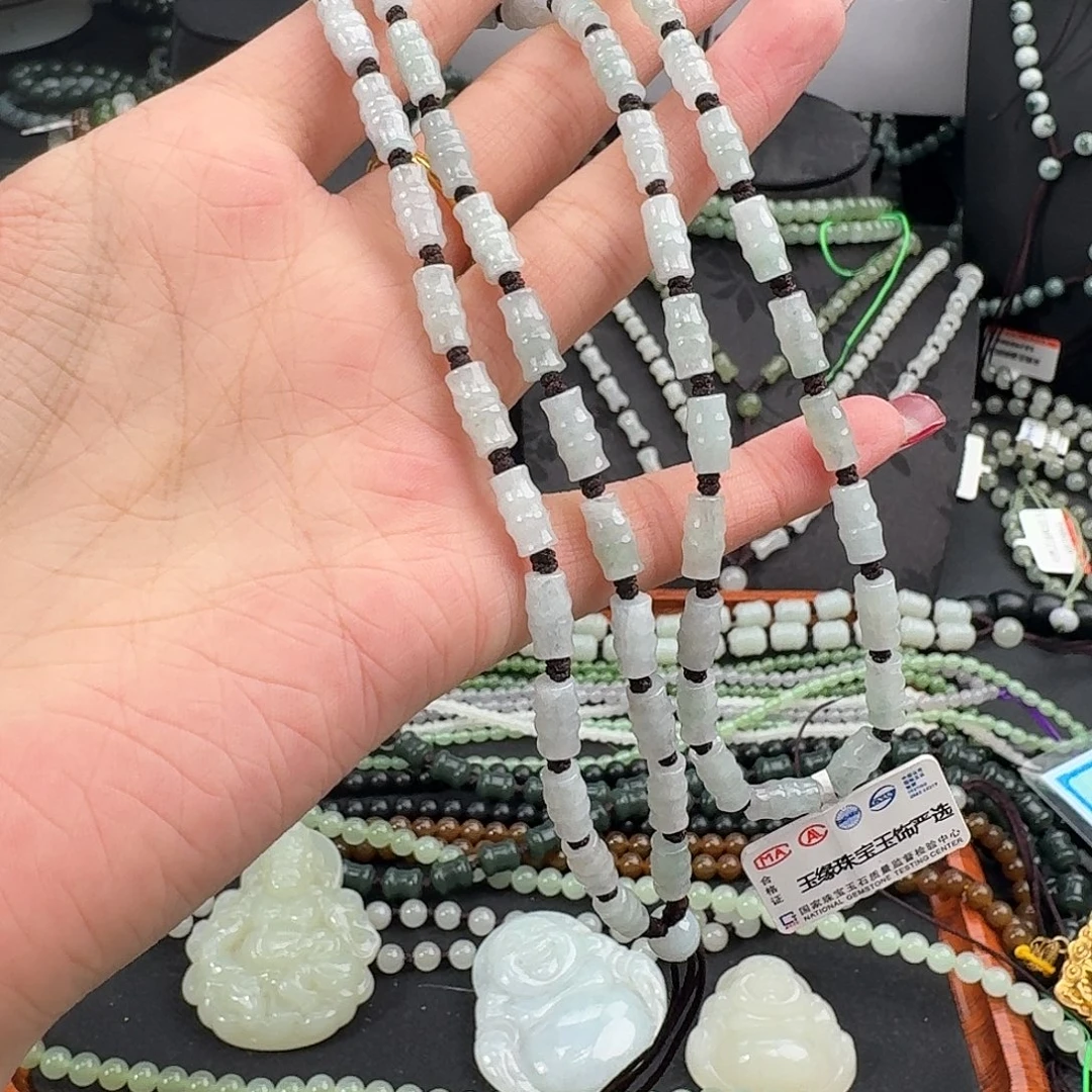 翡翠未镶嵌颈饰纯天然