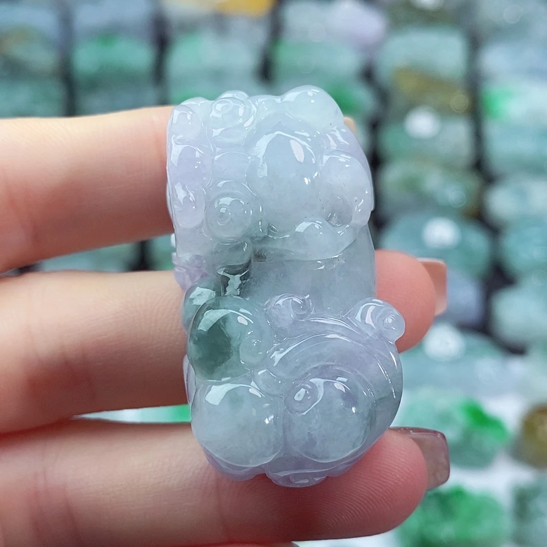颈饰未镶嵌翡翠天然