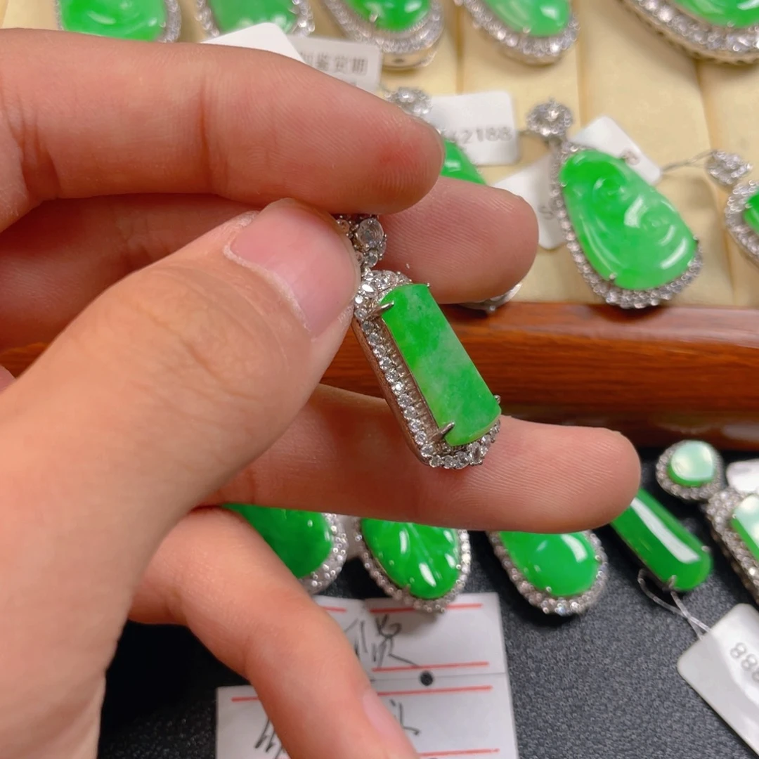 翡翠银S925镶嵌吊坠(不含链)