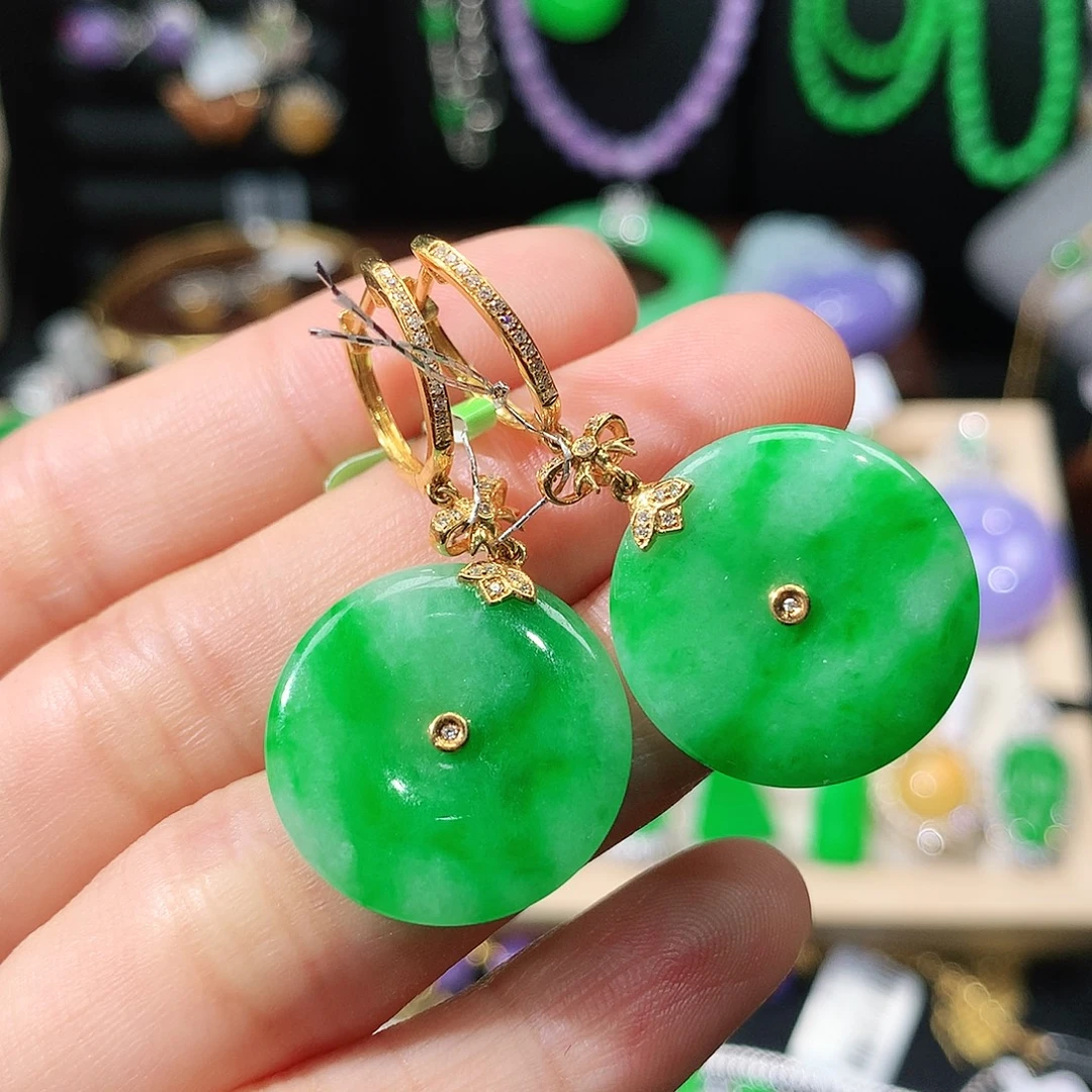 翡翠18K金镶嵌耳饰