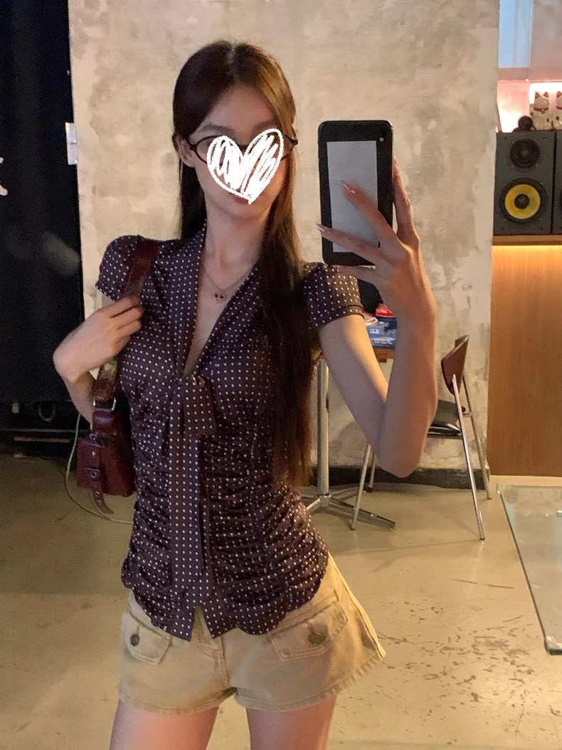 短袖衬衫女夏巨好看的小衫绝美法式小资小上衣短款波点衬衣
