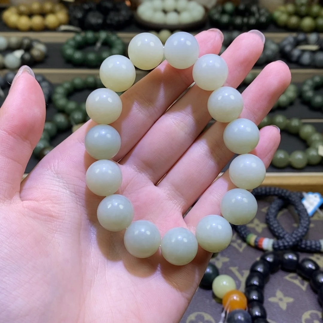 和田玉手串未镶嵌