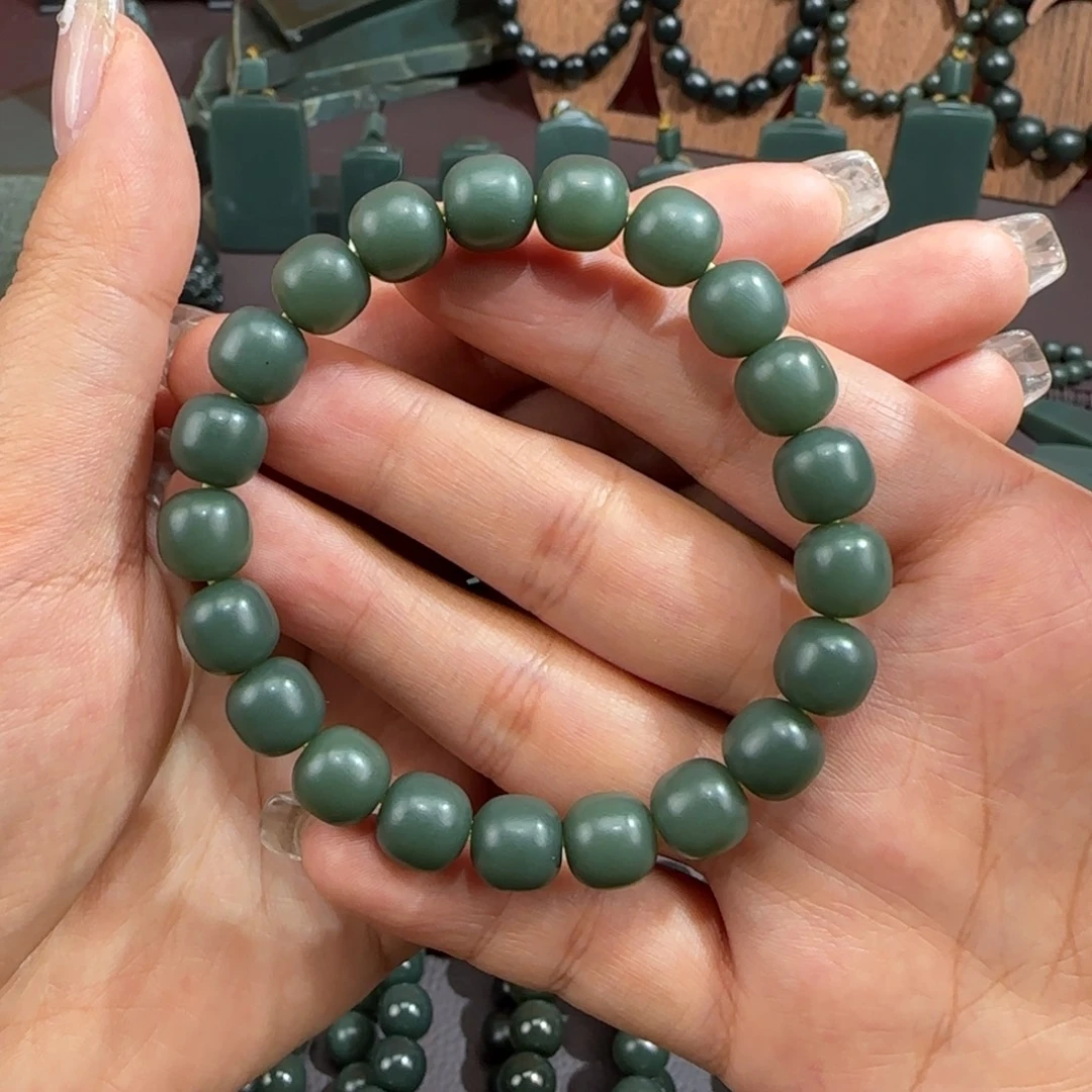 和田玉（青玉）未镶嵌手链