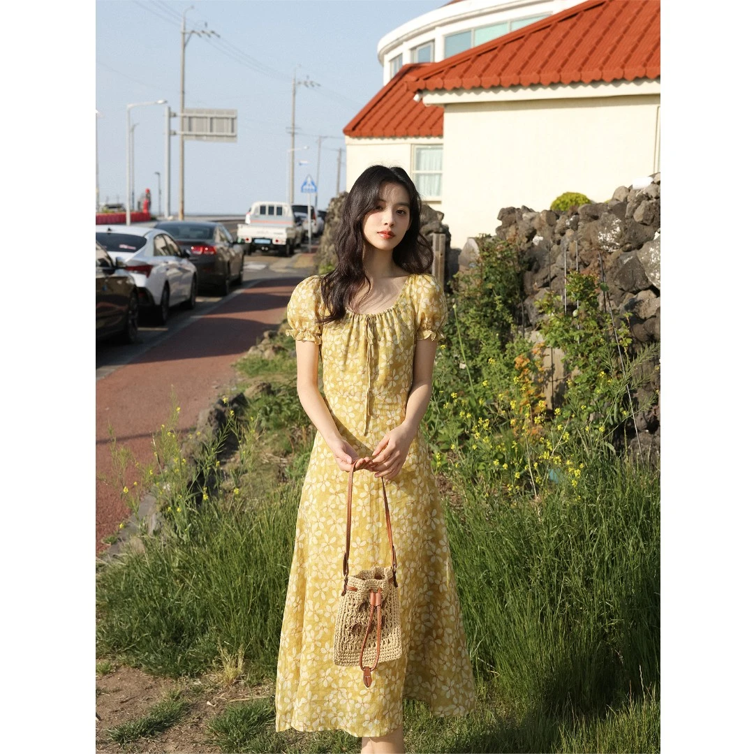 晴天的小黄花/透气苎麻 黄色碎花连衣裙女夏季小个子绝美裙子穿搭