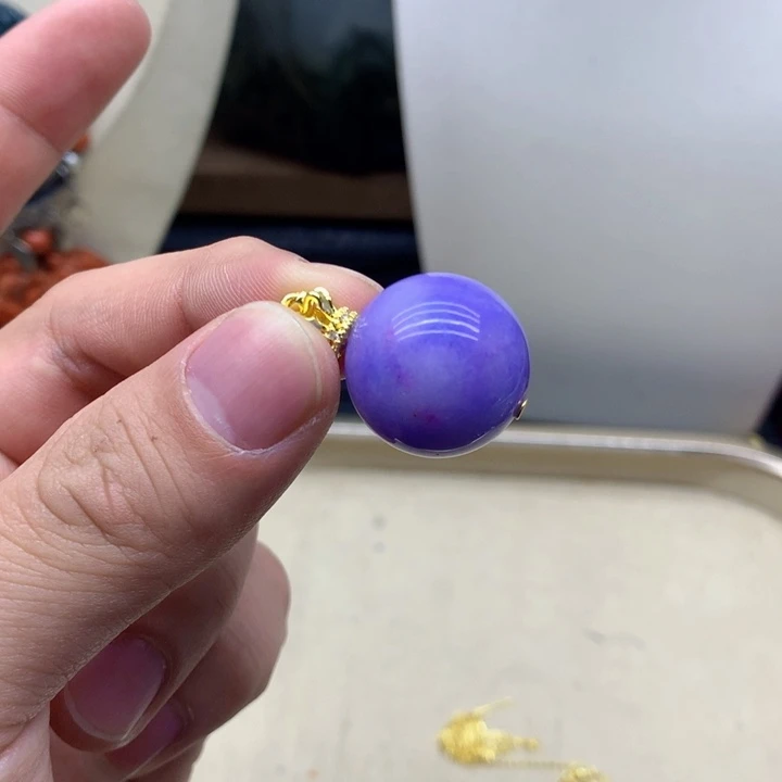 翡翠颈饰未镶嵌吊坠规格