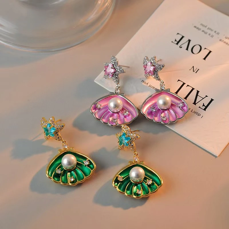 铜合金合成锆石耳饰 B10220---复古百搭贝壳珠珠吊坠耳环