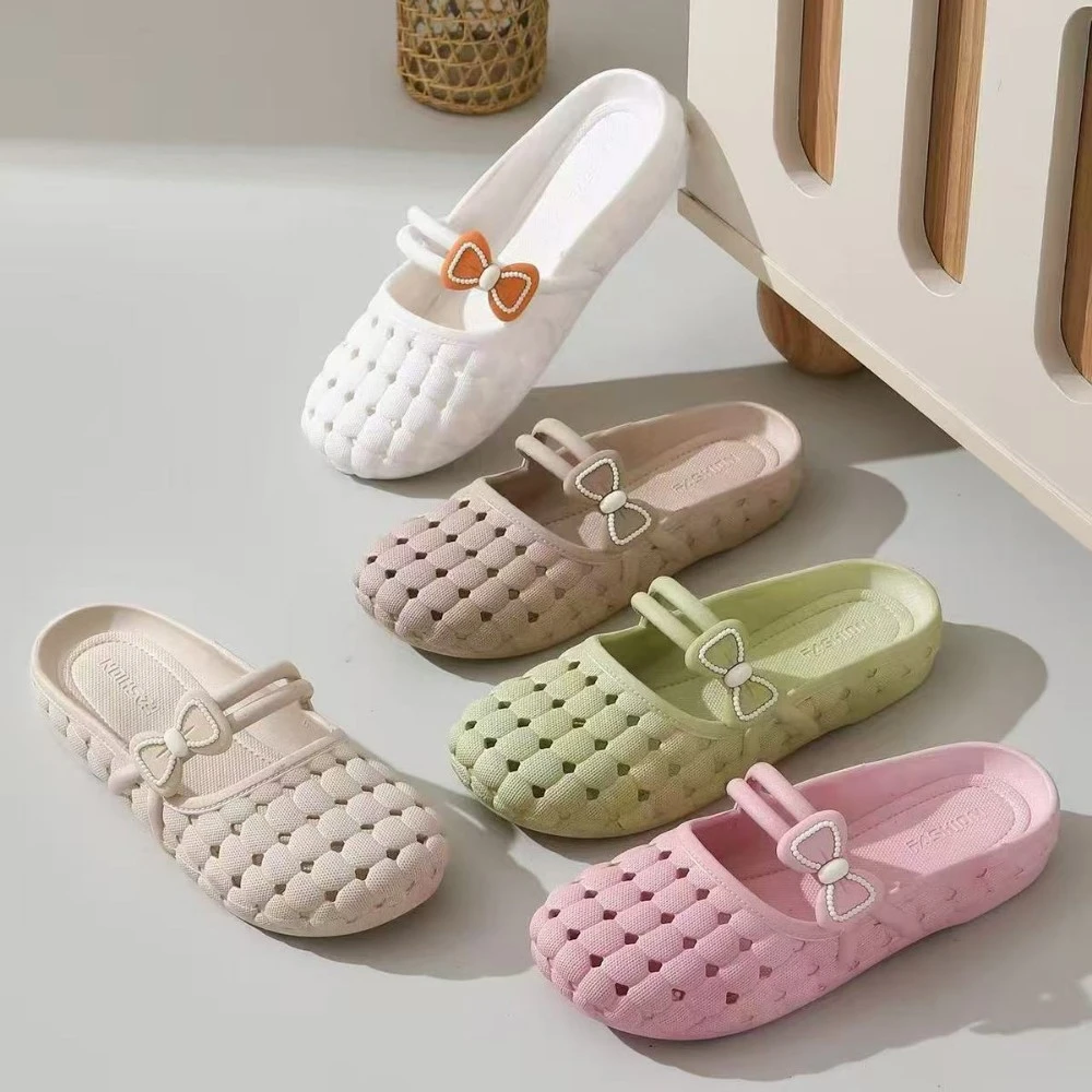 新款夏季女款洞洞镂空女鞋白色凉鞋平底沙滩鞋舒适外穿轻便妈妈鞋