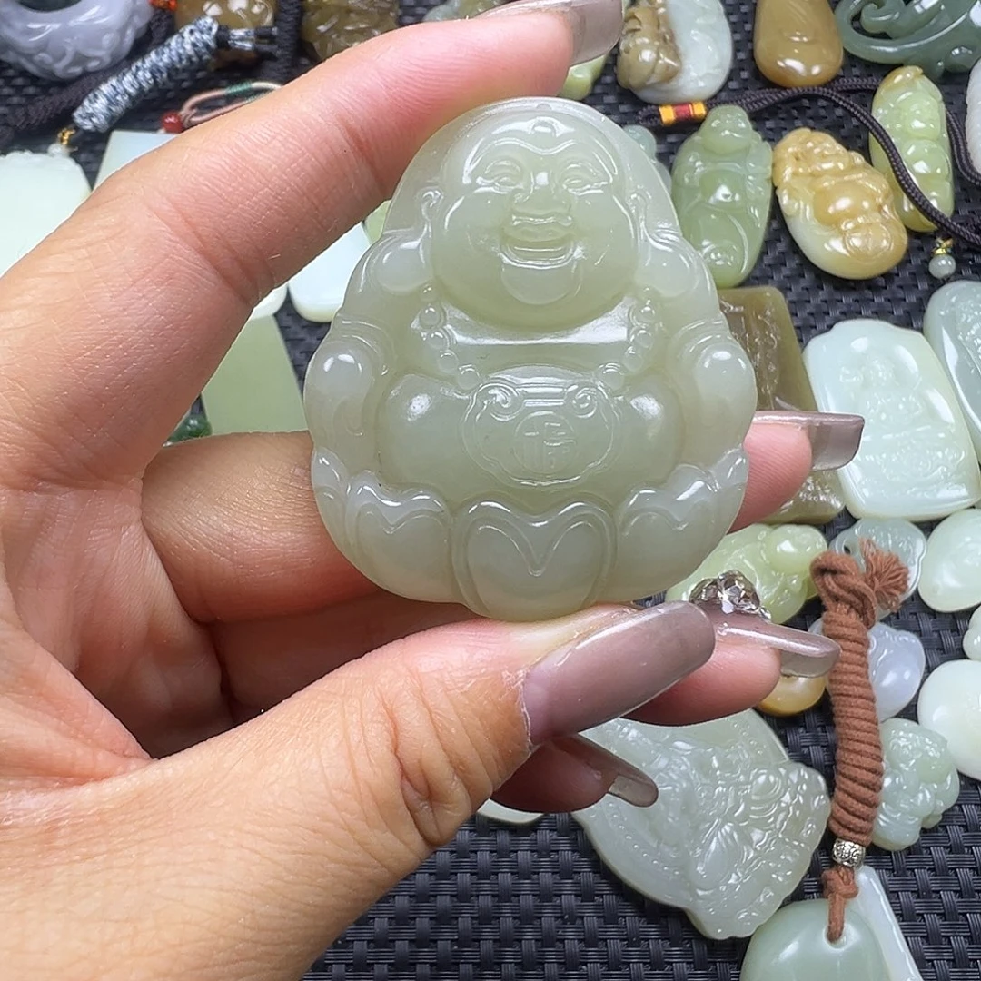 和田玉未镶嵌吊坠(不含链)