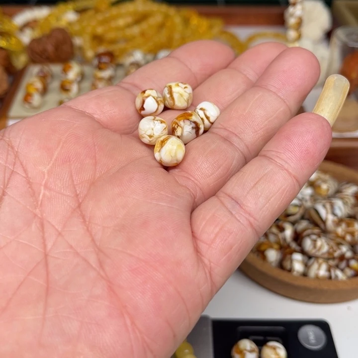 猴头核桃吊坠馮*音361号