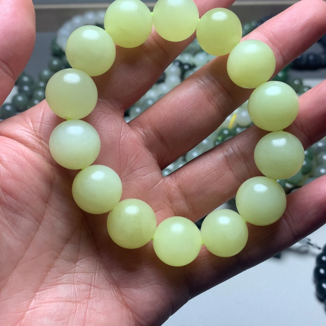 和田玉未镶嵌手链