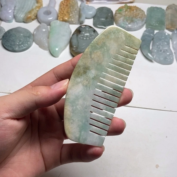 颈饰未镶嵌翡翠梳子23